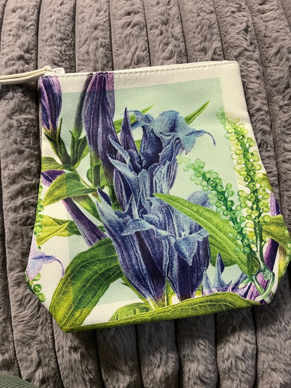 Darphin Paris Floral Zippered Pouch